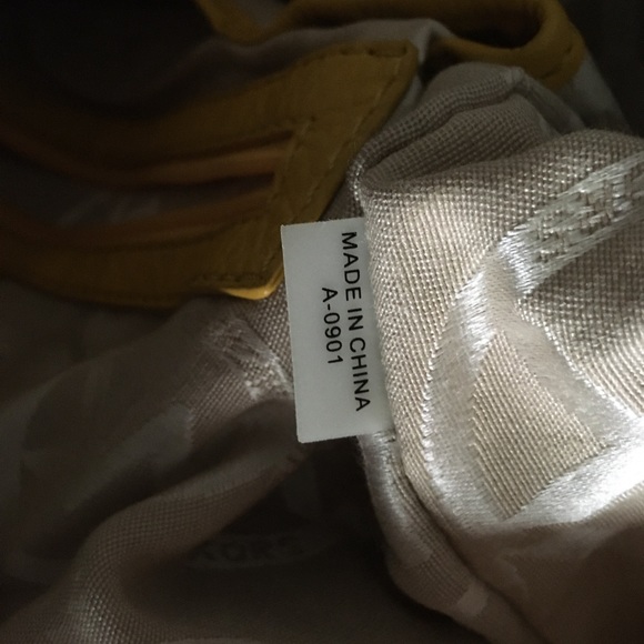 Michael Kors Large Yellow Leather Handbag - Picture 16 of 16